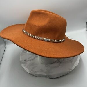 FRYE Amber Felt Pinched Crown Cowboy Hat-OSFM